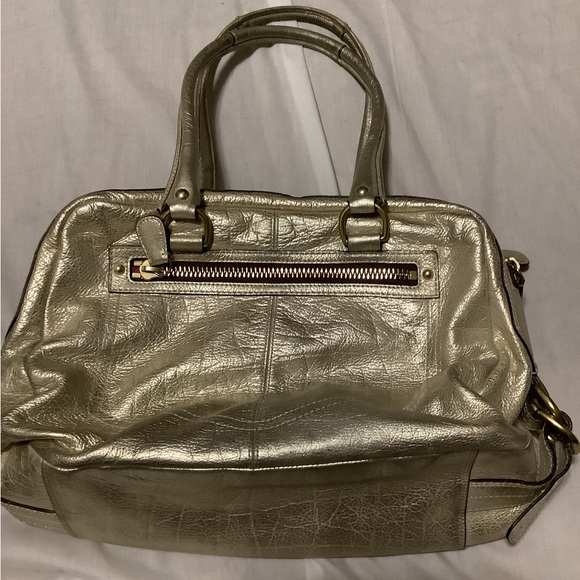 Coach - Picture 3 of 11